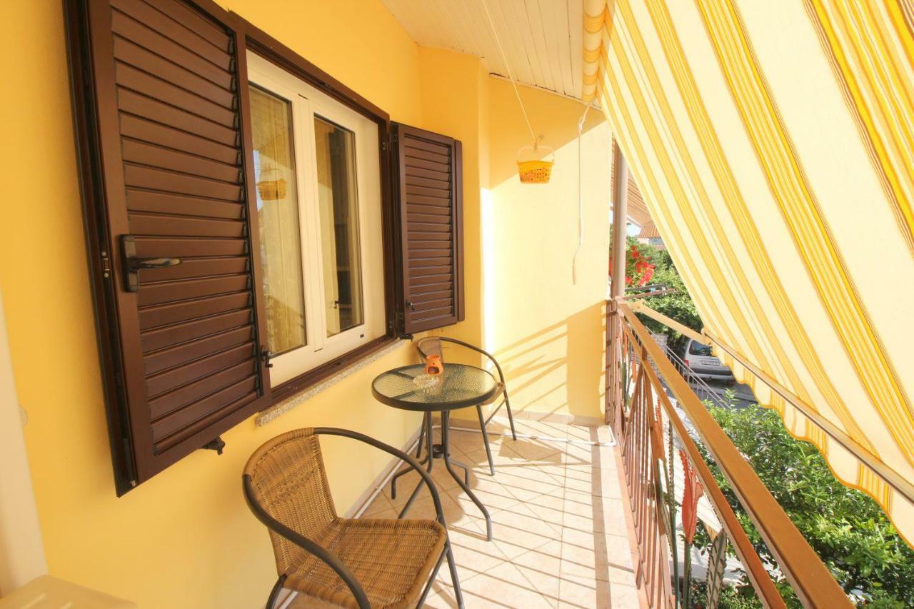 Apartment Agnese โรวีน ภายนอก รูปภาพ